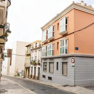 la-besana-home.hotelsinnerja.org/